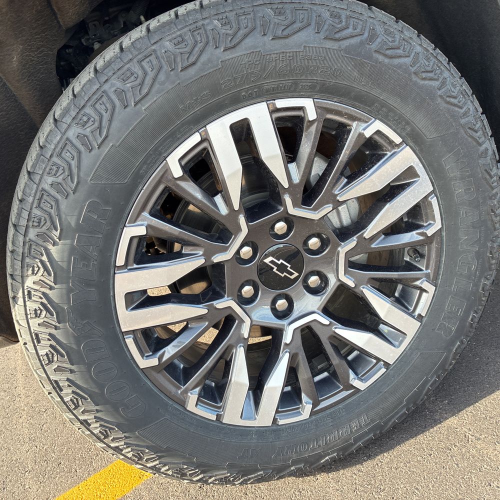 2025 Chevrolet Tahoe Z71