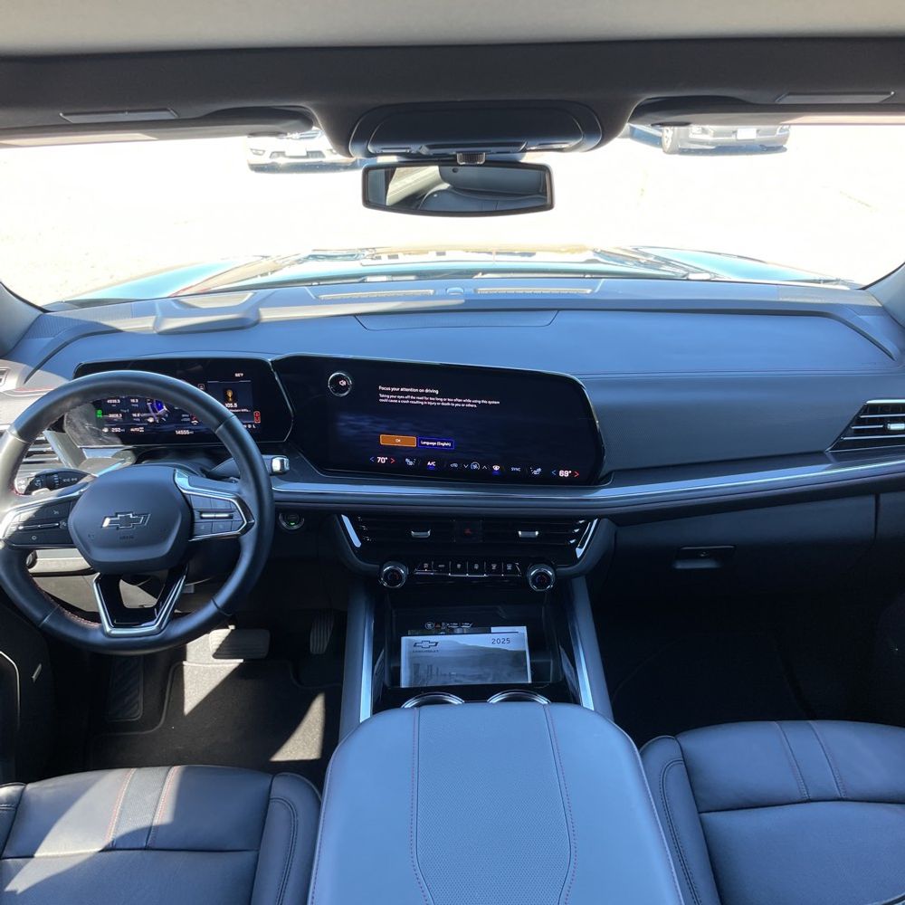 2025 Chevrolet Tahoe RST