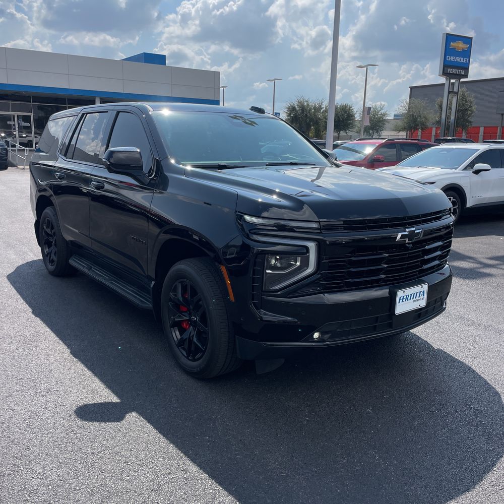 2025 Chevrolet Tahoe RST