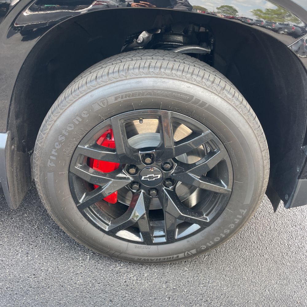 2025 Chevrolet Tahoe RST