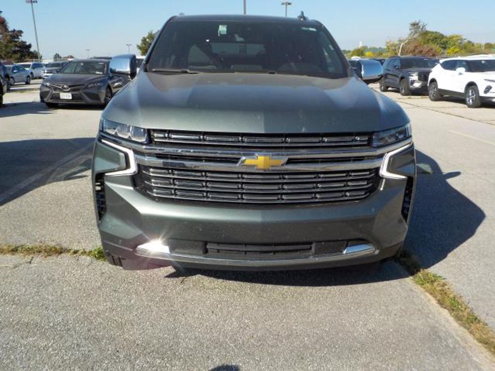2023 Chevrolet Suburban Premier