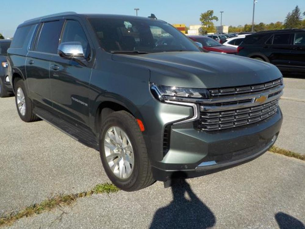 2023 Chevrolet Suburban Premier