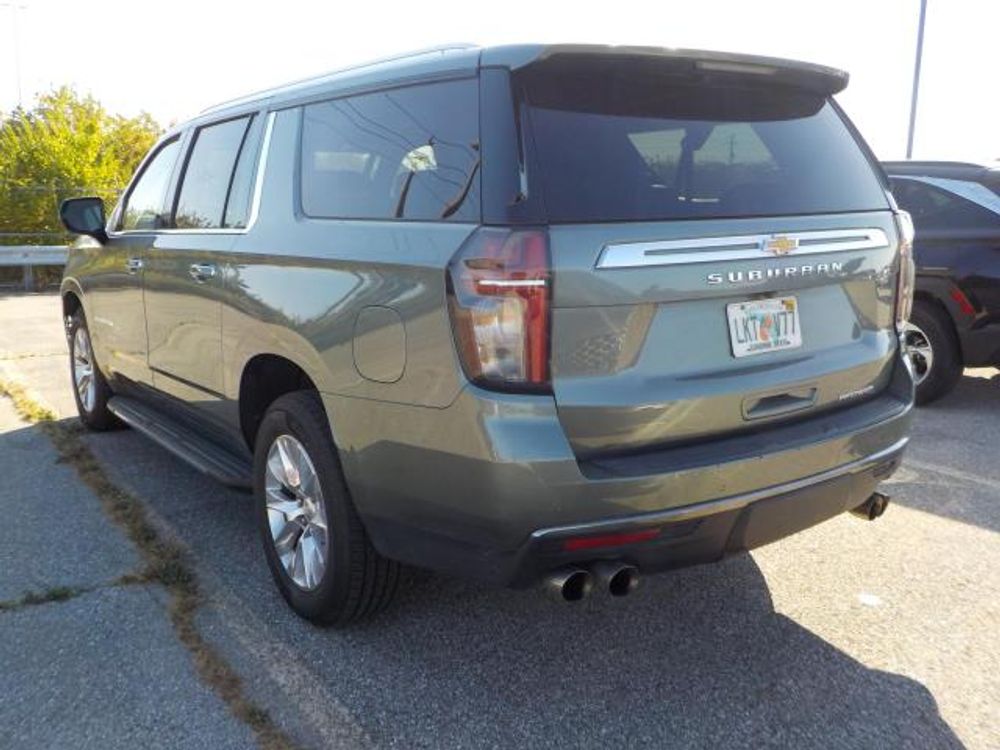 2023 Chevrolet Suburban Premier