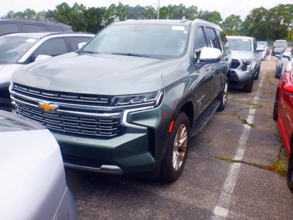 2023 Chevrolet Suburban Premier