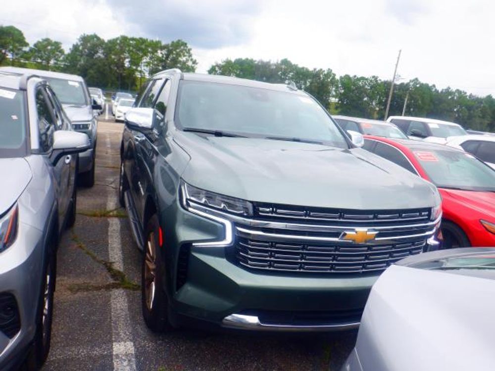 2023 Chevrolet Suburban Premier