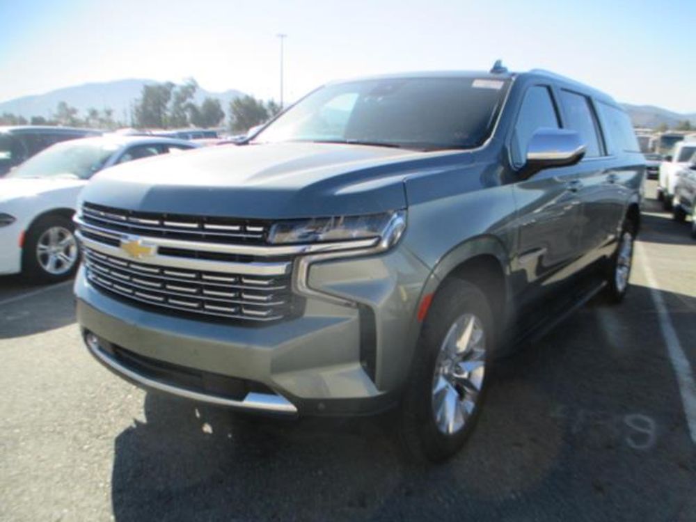 2023 Chevrolet Suburban Premier
