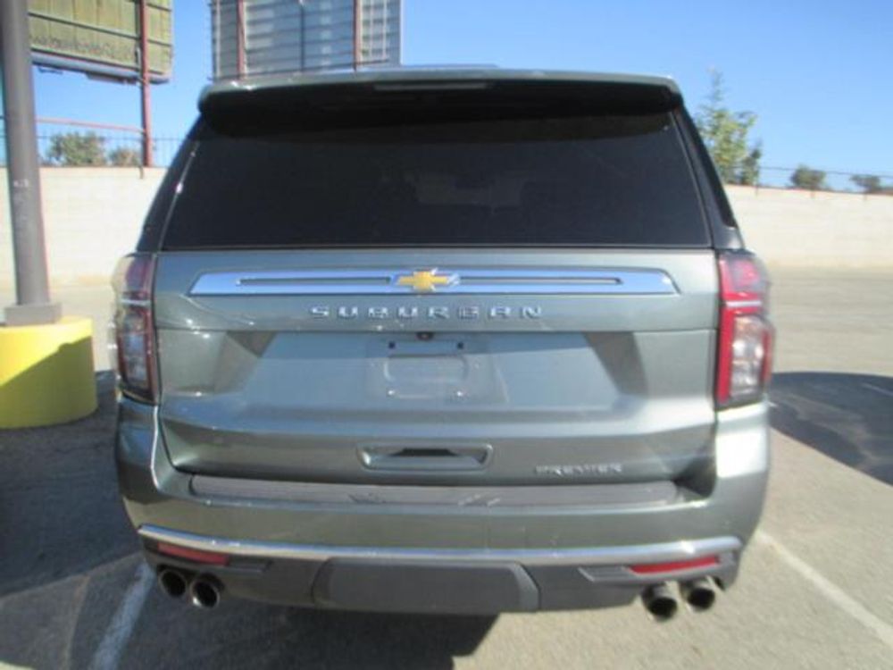 2023 Chevrolet Suburban Premier