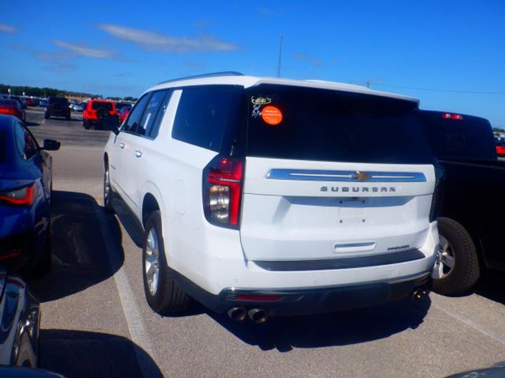 2023 Chevrolet Suburban Premier