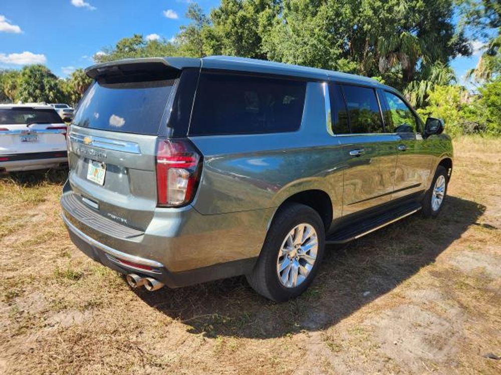 2023 Chevrolet Suburban Premier