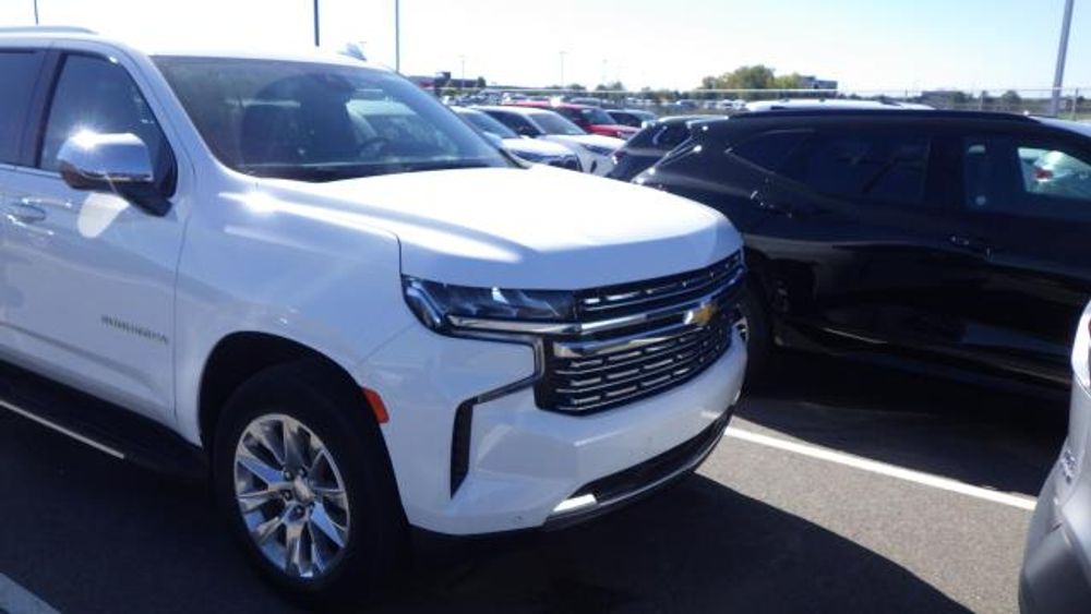 2023 Chevrolet Suburban Premier
