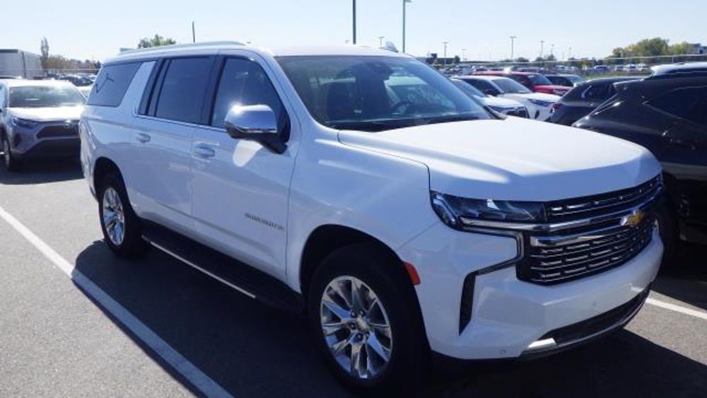 2023 Chevrolet Suburban Premier
