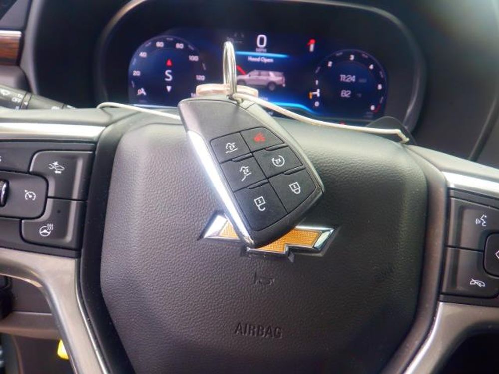 2023 Chevrolet Suburban Premier