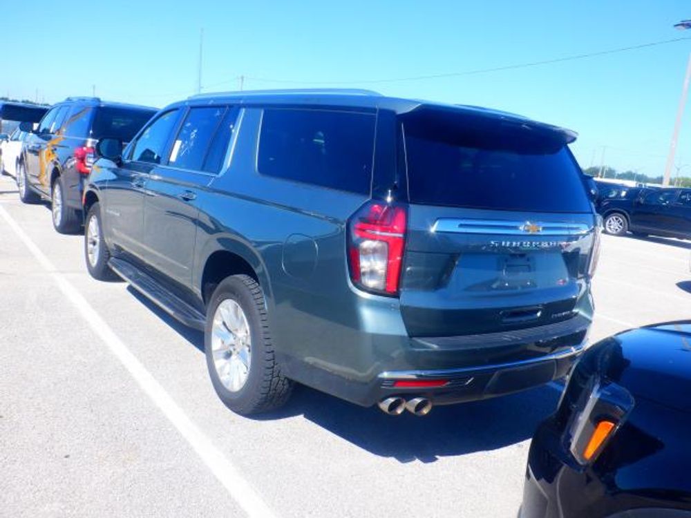 2023 Chevrolet Suburban Premier