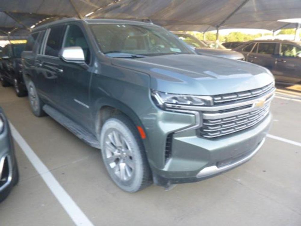 2023 Chevrolet Suburban Premier