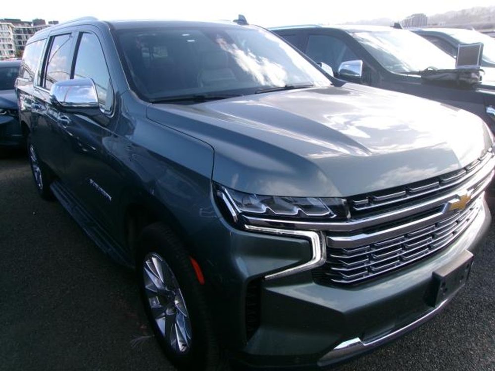 2023 Chevrolet Suburban Premier