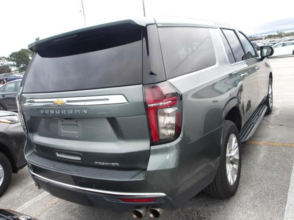 2023 Chevrolet Suburban Premier
