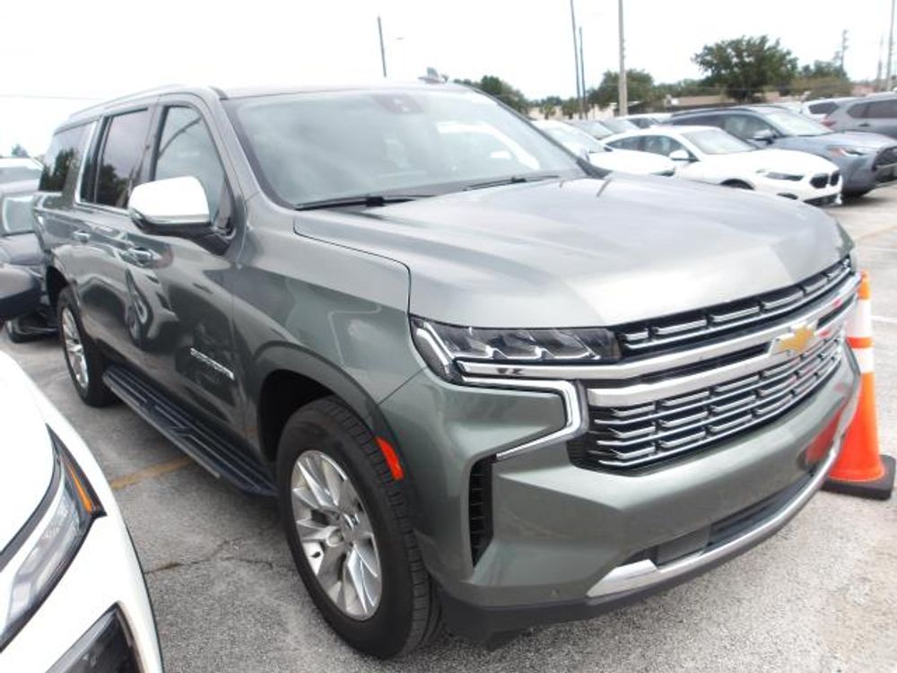 2023 Chevrolet Suburban Premier
