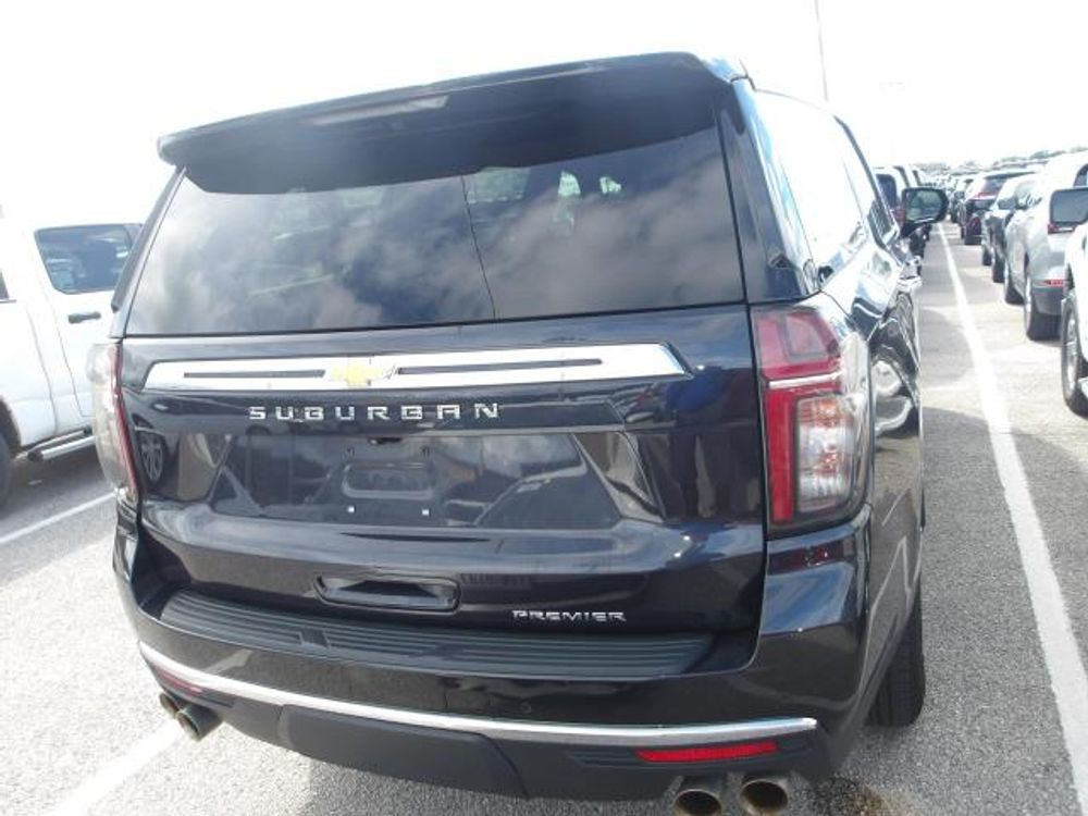 2023 Chevrolet Suburban Premier