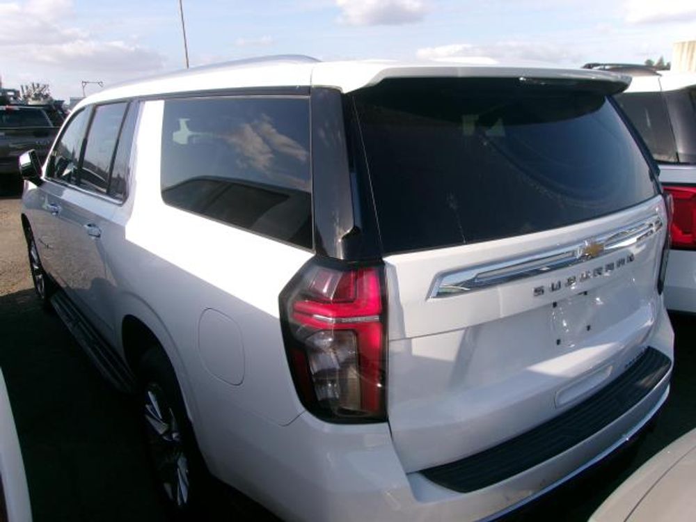 2023 Chevrolet Suburban Premier