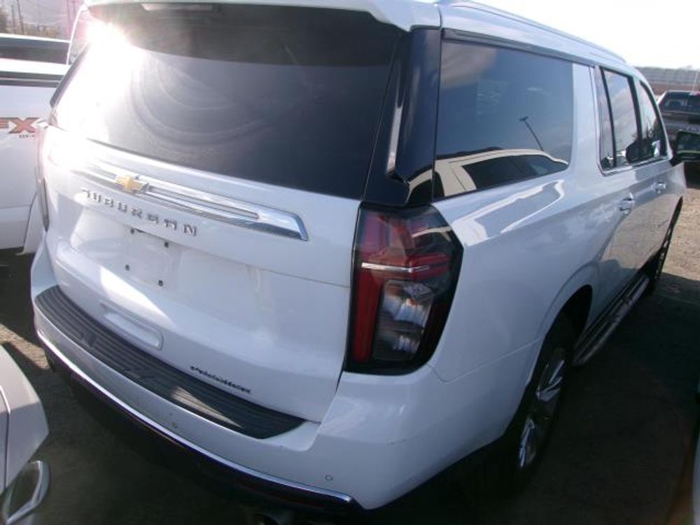 2023 Chevrolet Suburban Premier