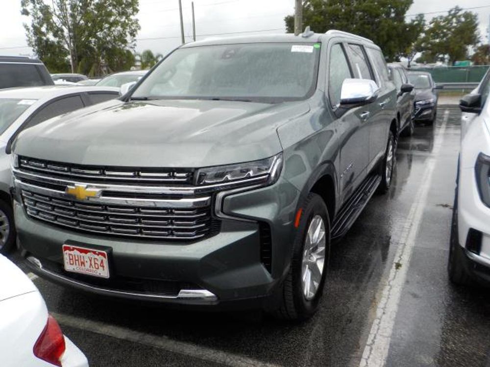 2023 Chevrolet Suburban Premier