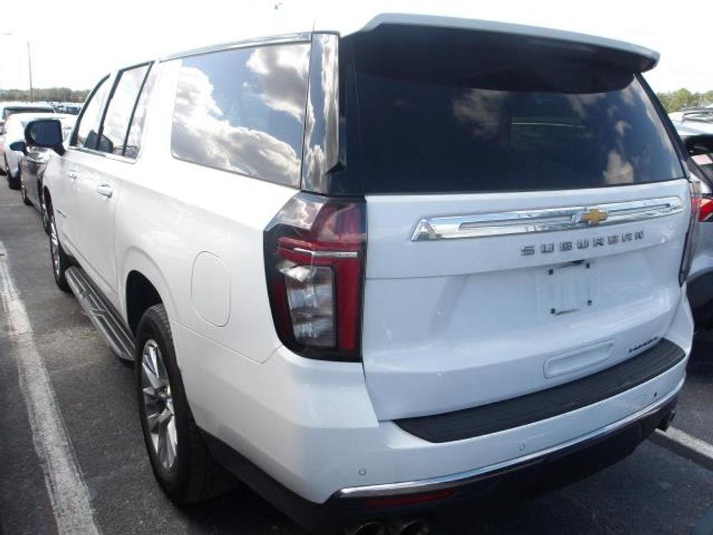 2023 Chevrolet Suburban Premier