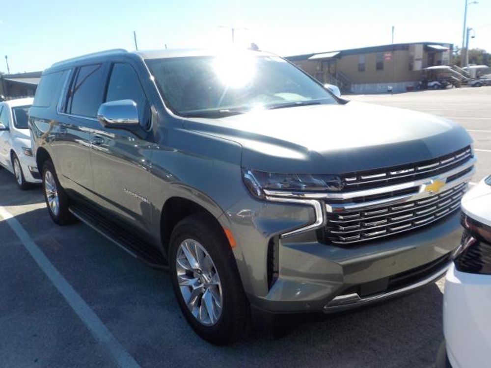 2023 Chevrolet Suburban Premier