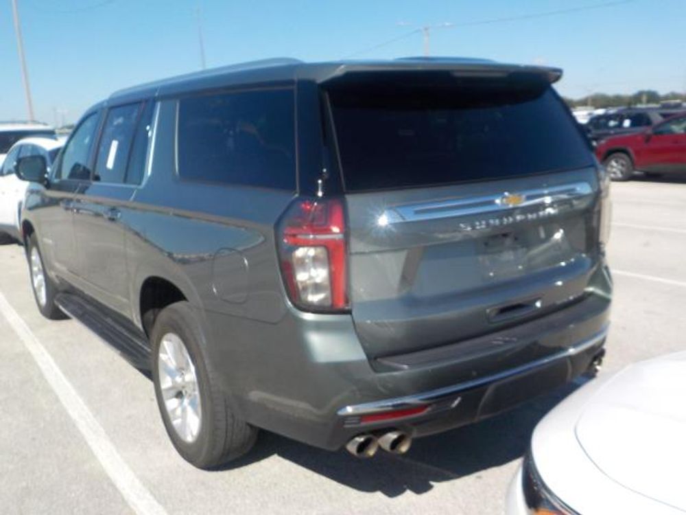 2023 Chevrolet Suburban Premier