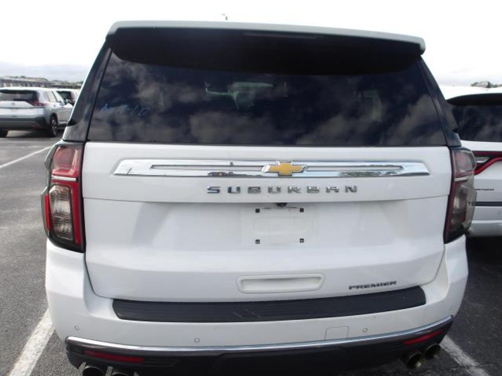 2023 Chevrolet Suburban Premier
