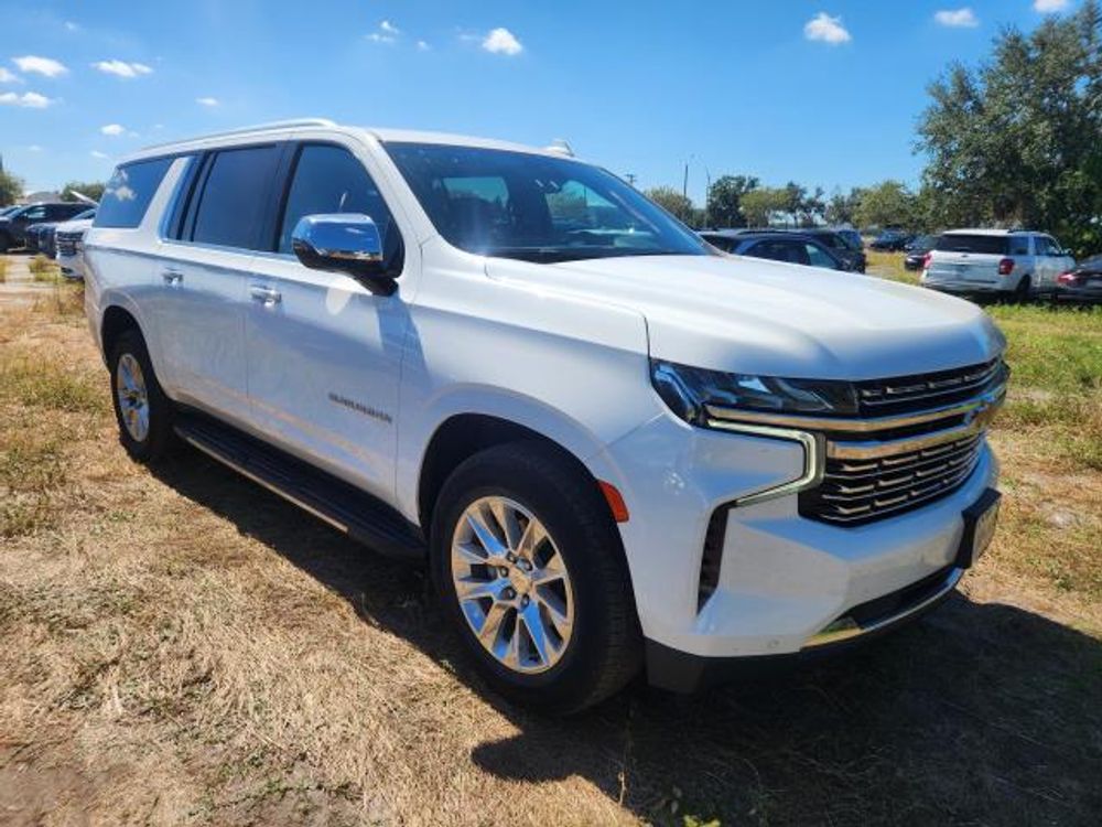 2023 Chevrolet Suburban Premier