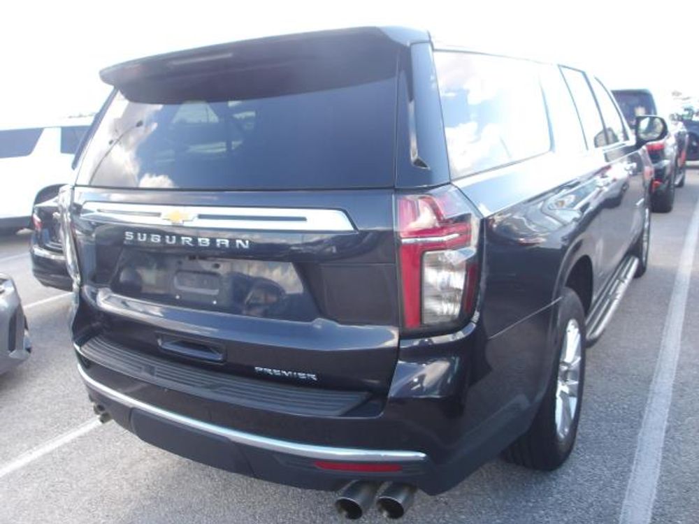 2023 Chevrolet Suburban Premier