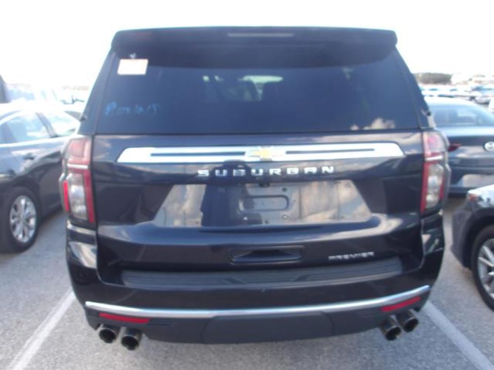 2023 Chevrolet Suburban Premier