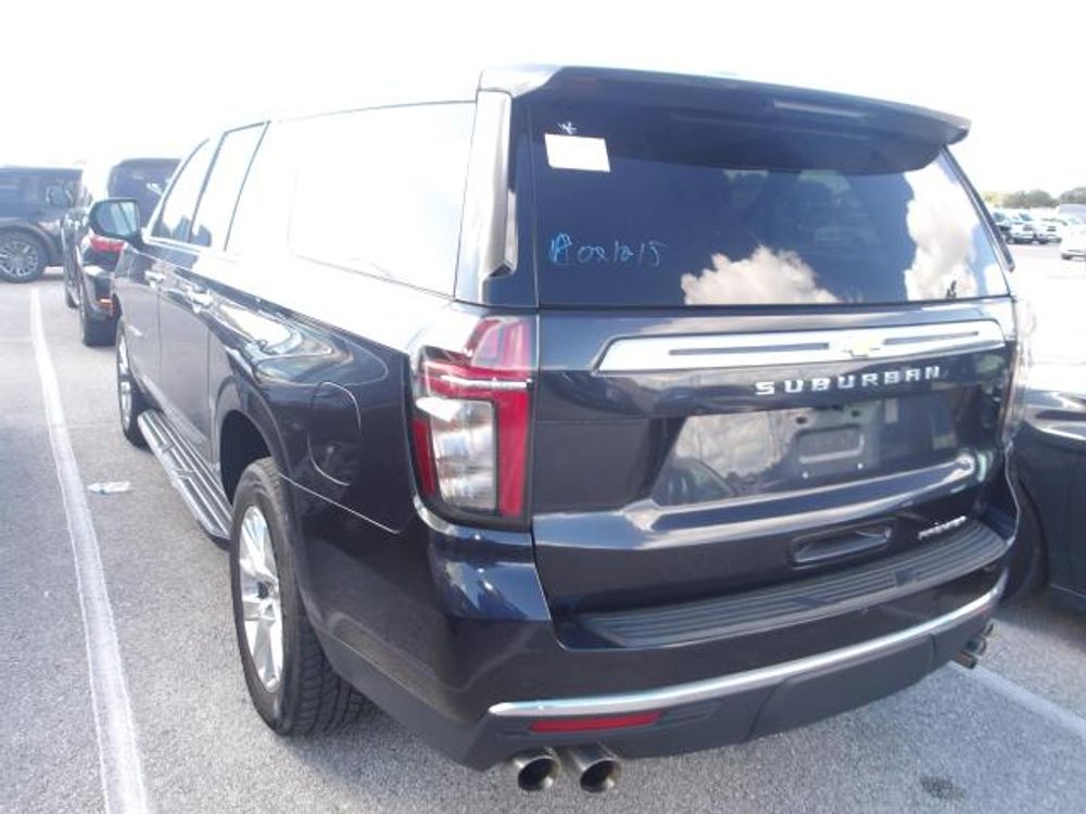 2023 Chevrolet Suburban Premier
