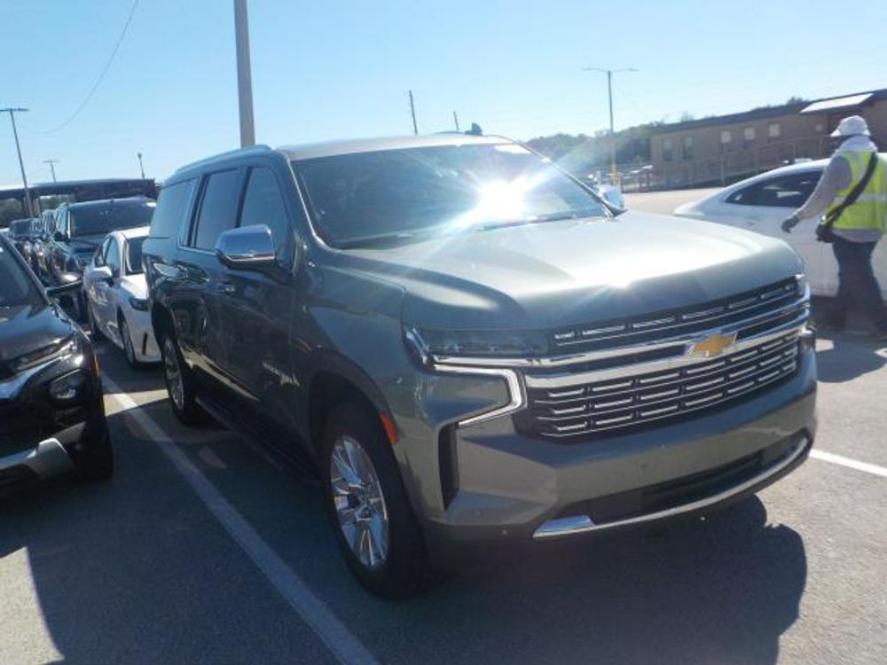 2023 Chevrolet Suburban Premier