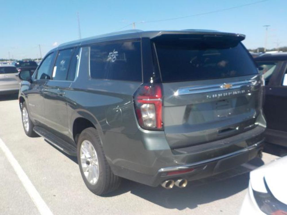 2023 Chevrolet Suburban Premier