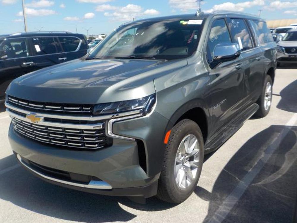 2023 Chevrolet Suburban Premier