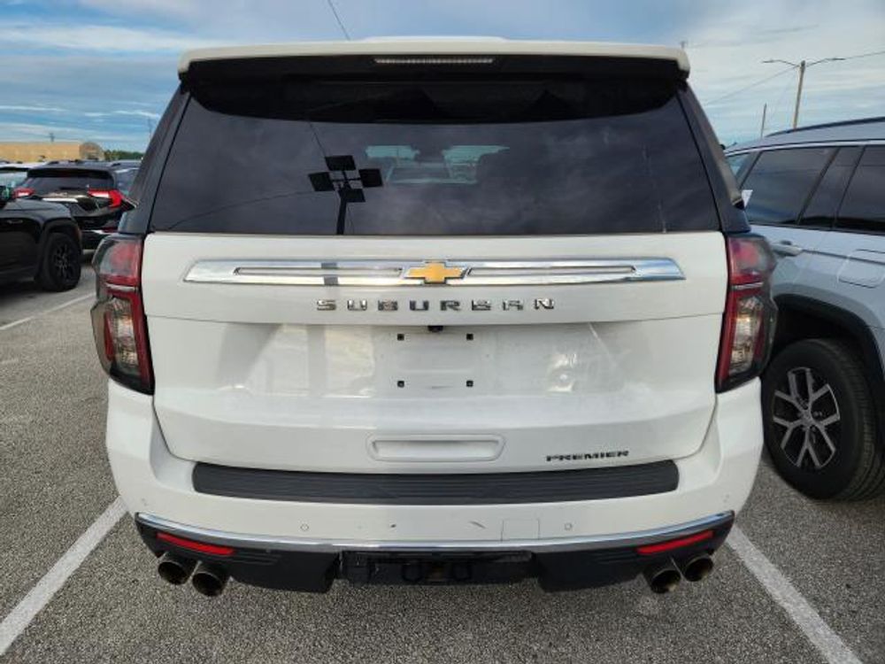 2023 Chevrolet Suburban Premier