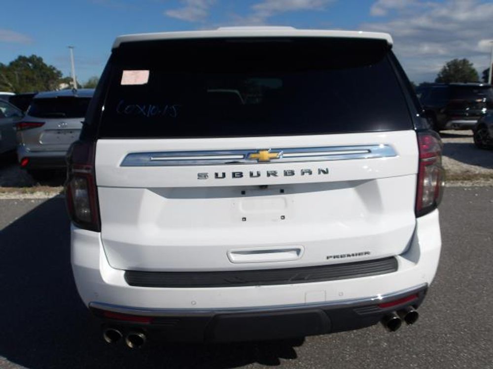 2023 Chevrolet Suburban Premier