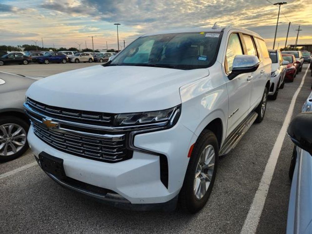 2023 Chevrolet Suburban Premier
