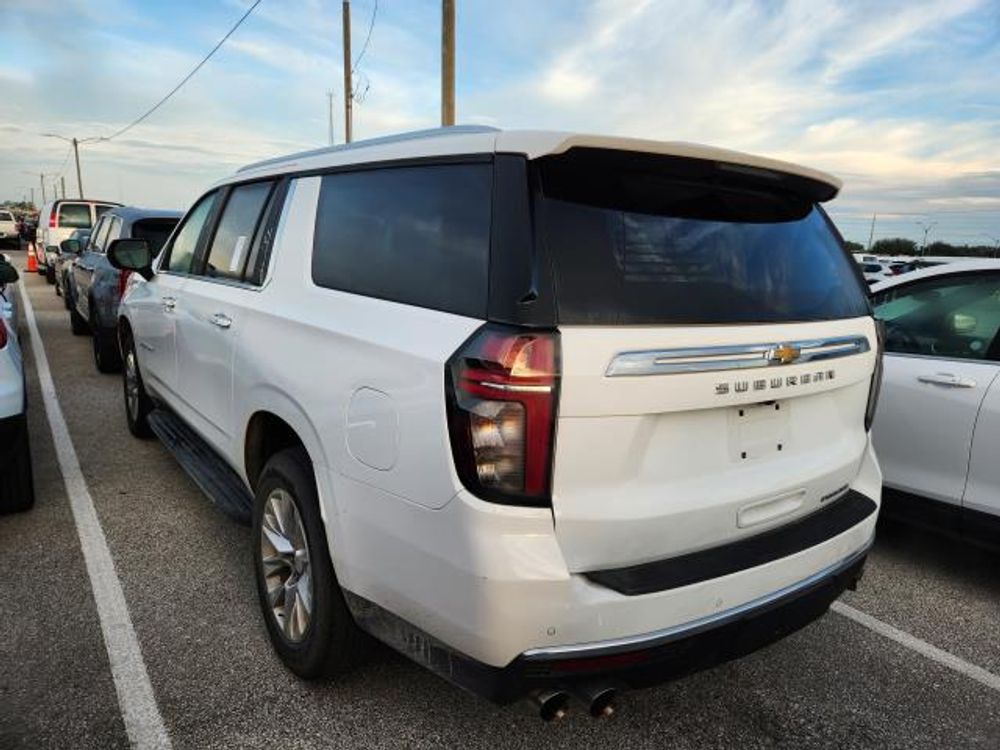2023 Chevrolet Suburban Premier