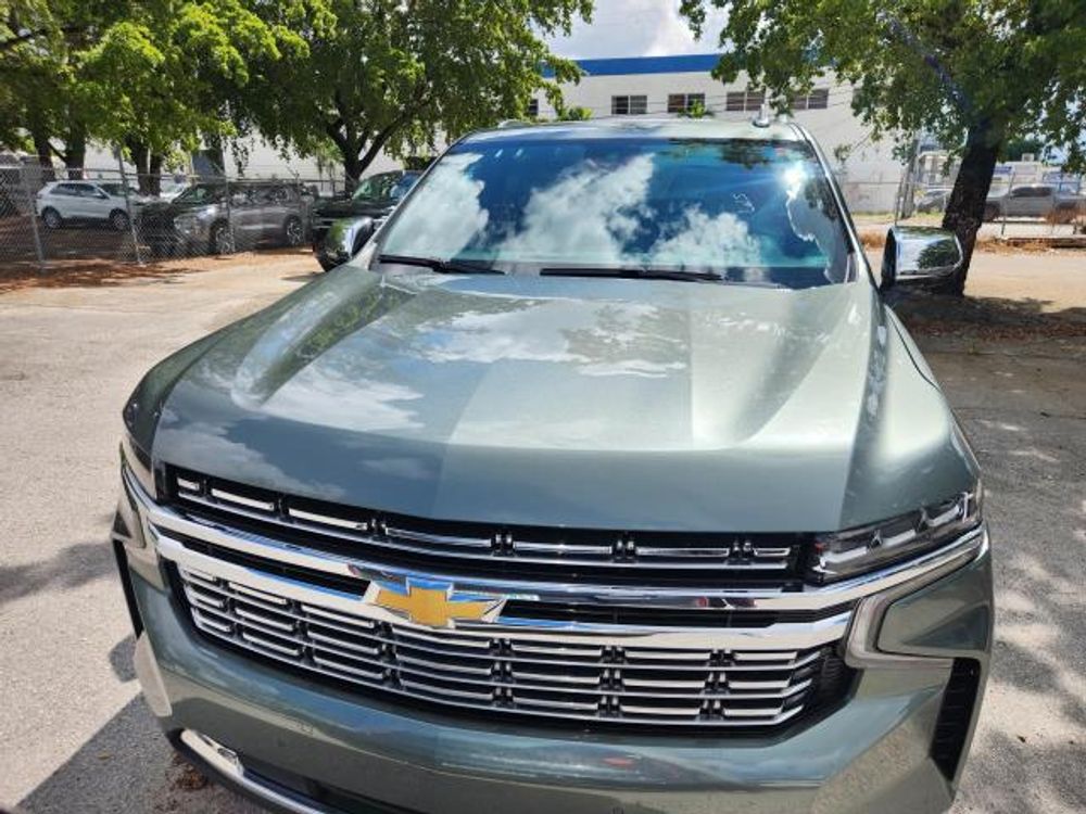 2023 Chevrolet Suburban Premier