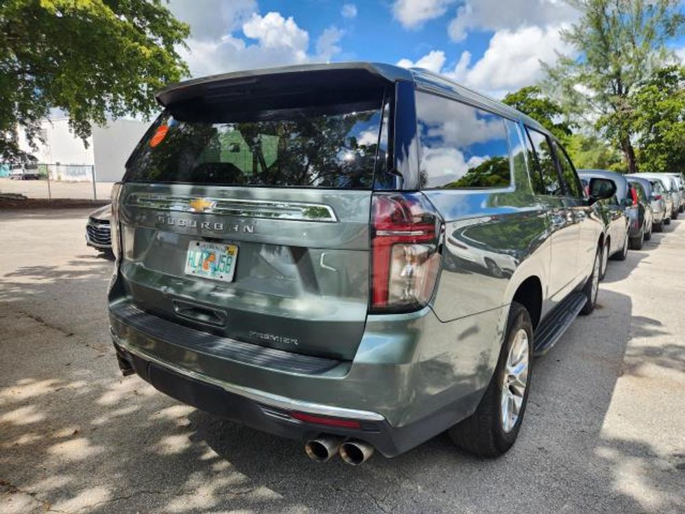 2023 Chevrolet Suburban Premier