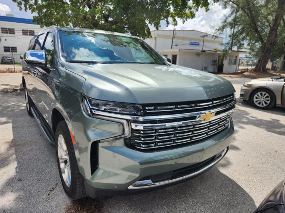 2023 Chevrolet Suburban Premier