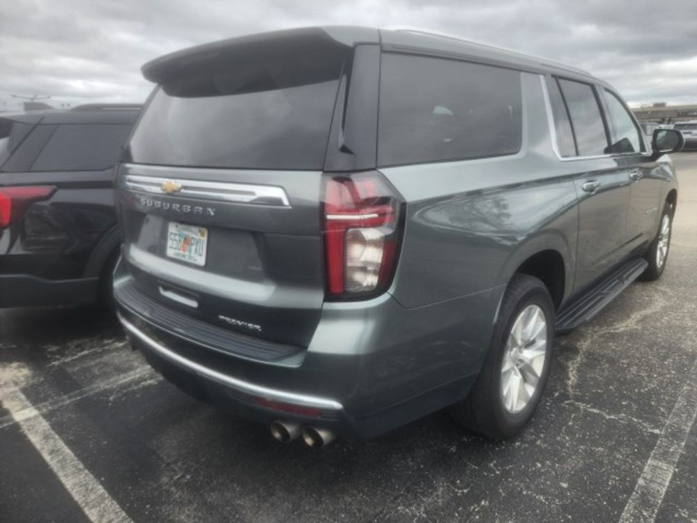 2023 Chevrolet Suburban Premier