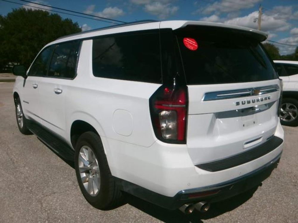 2023 Chevrolet Suburban Premier