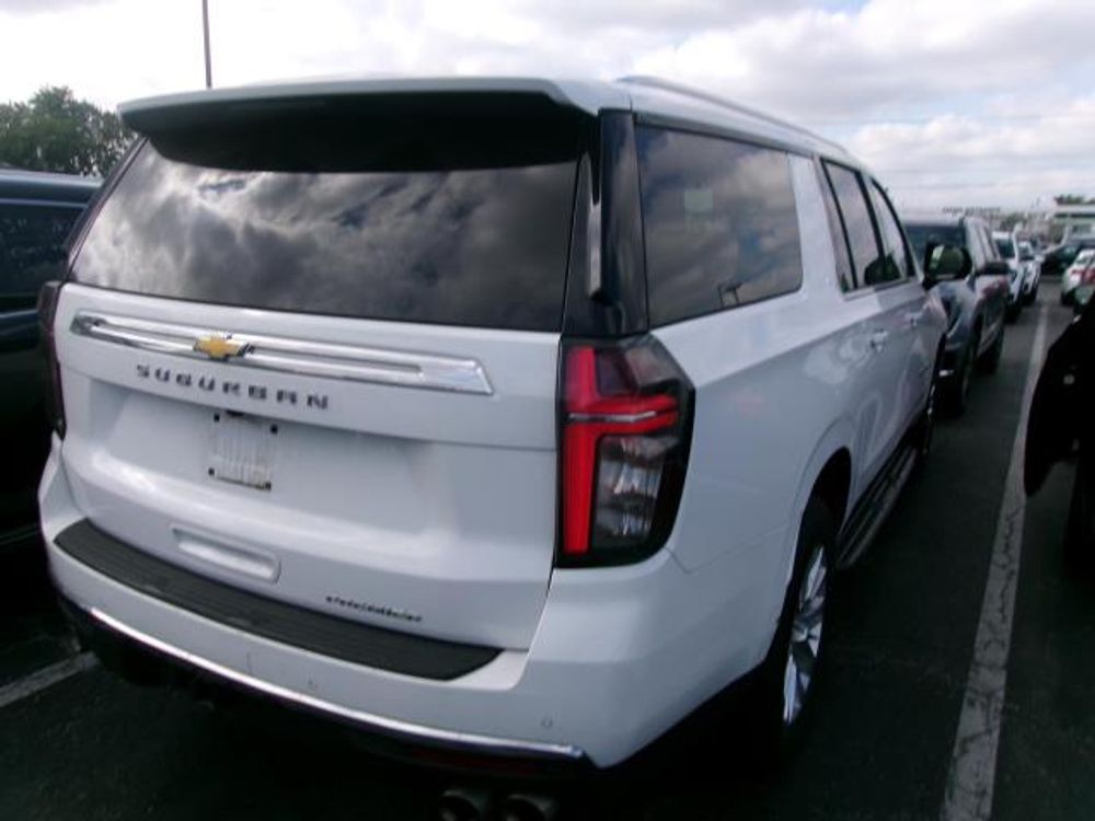 2023 Chevrolet Suburban Premier