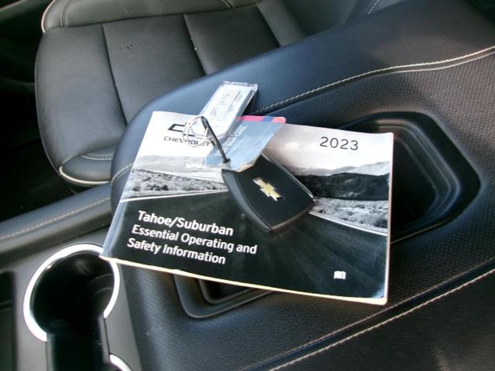 2023 Chevrolet Suburban Premier