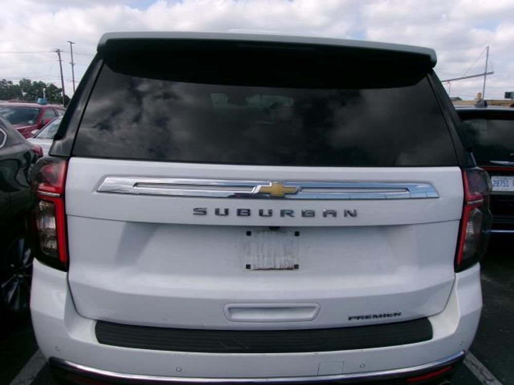 2023 Chevrolet Suburban Premier