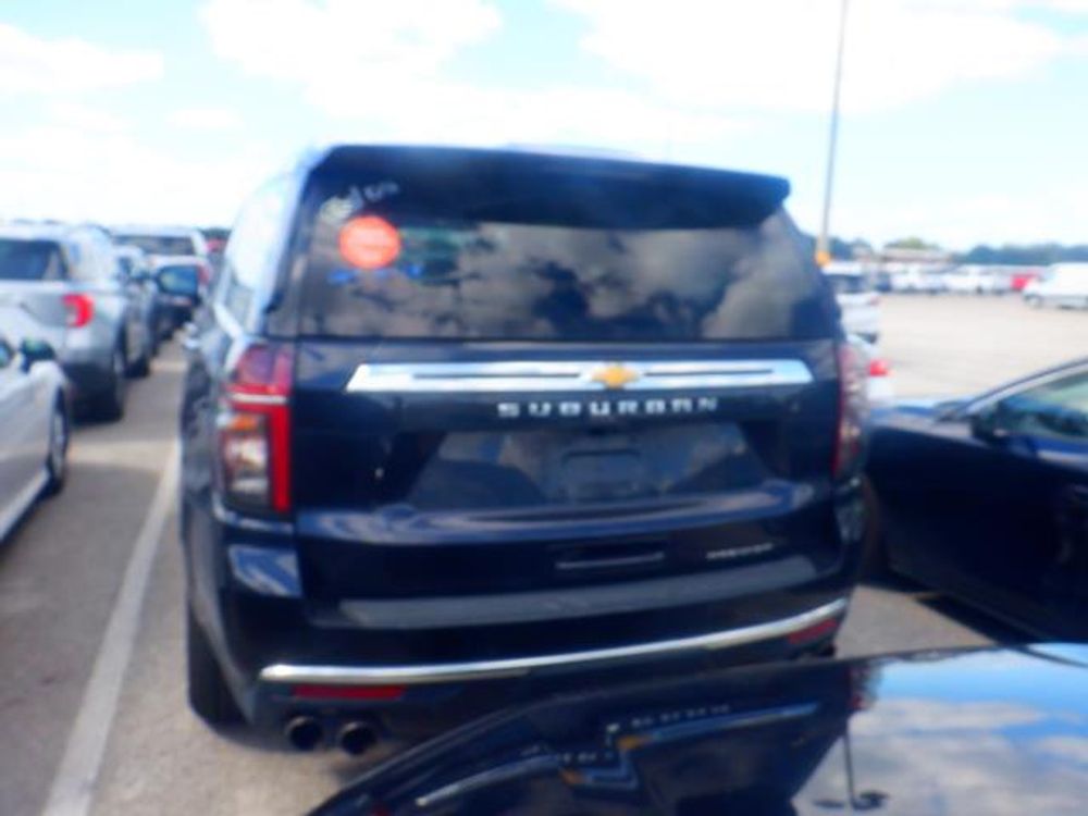 2023 Chevrolet Suburban Premier
