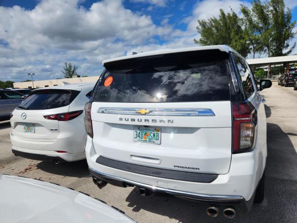 2023 Chevrolet Suburban Premier